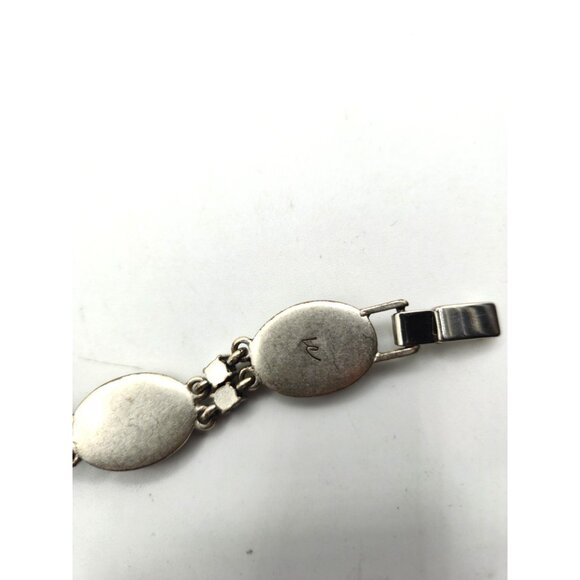 Liz Claiborne Cameo Bracelet Floral Intaglio Style LC Gray Ivory Rhinestone - Picture 5 of 7